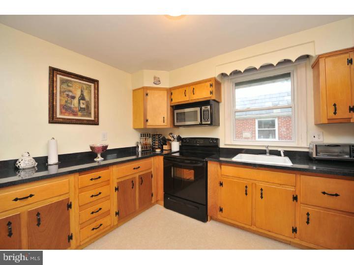 631 Wanamaker Road Jenkintown, PA 19046 - Photo 10 of 25 Kitchen
