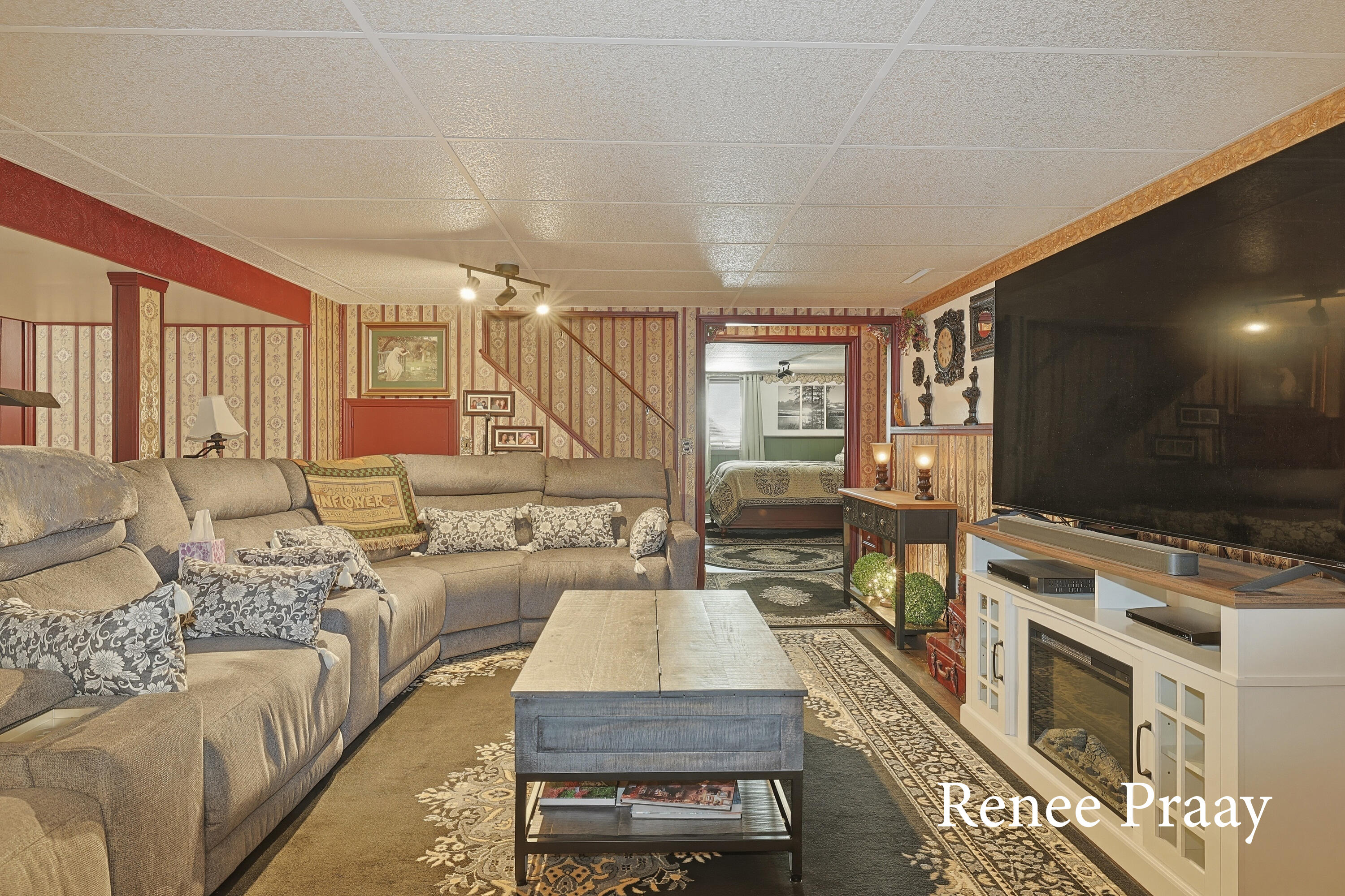 2816 Green Ridge Avenue Muskegon, MI 49445 - Photo 25 of 38 IMG_1538