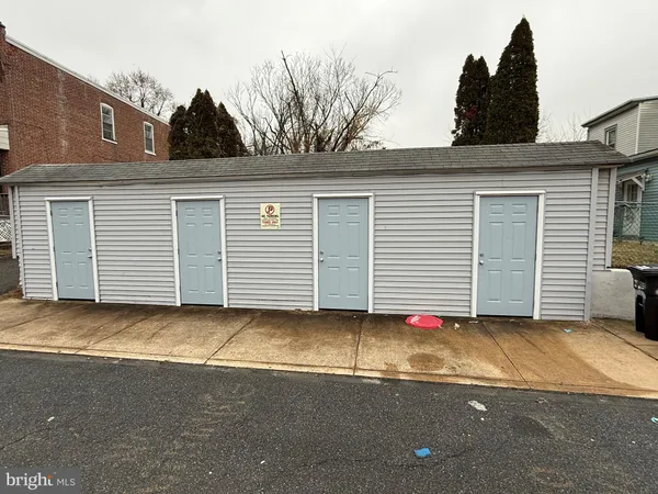 $275,000 | 220 10th Street, Brookhaven, PA 19015