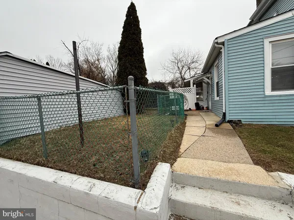 $275,000 | 220 10th Street, Brookhaven, PA 19015