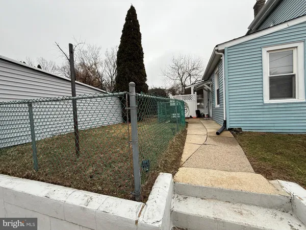 $275,000 | 220 10th Street, Brookhaven, PA 19015