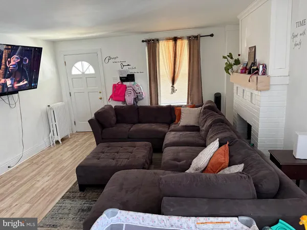 $275,000 | 220 10th Street, Brookhaven, PA 19015