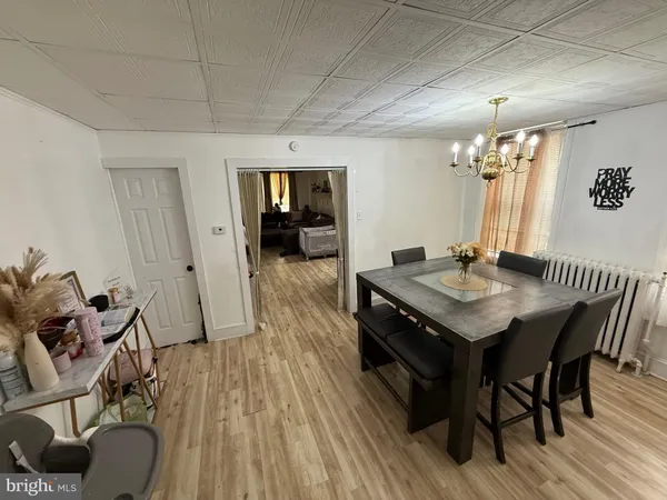 $275,000 | 220 10th Street, Brookhaven, PA 19015