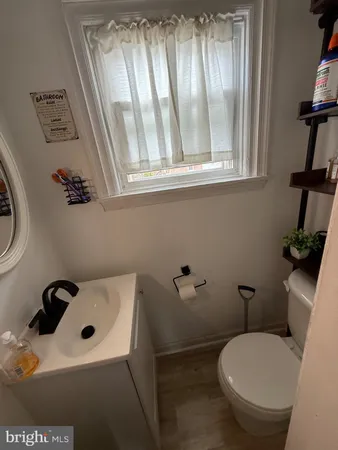 $275,000 | 220 10th Street, Brookhaven, PA 19015