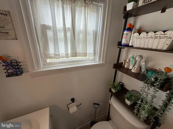 $275,000 | 220 10th Street, Brookhaven, PA 19015