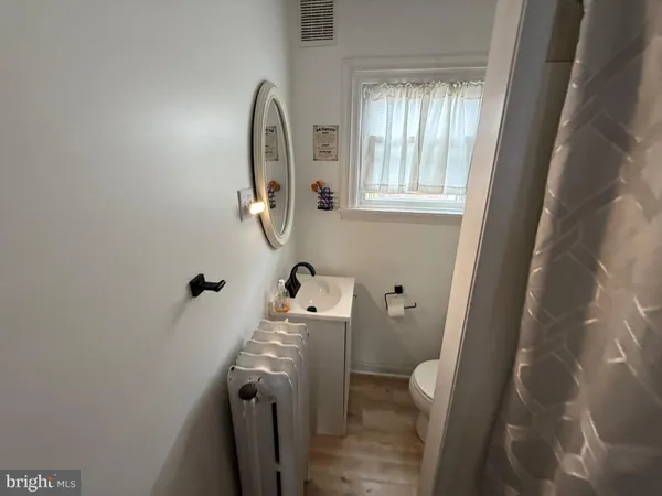 $275,000 | 220 10th Street, Brookhaven, PA 19015