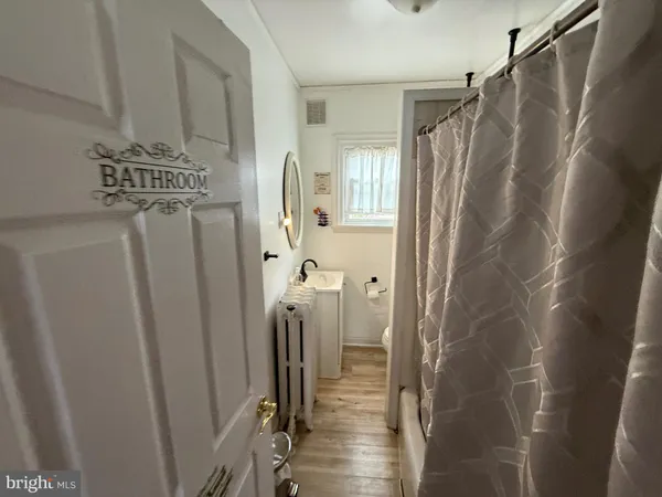 $275,000 | 220 10th Street, Brookhaven, PA 19015