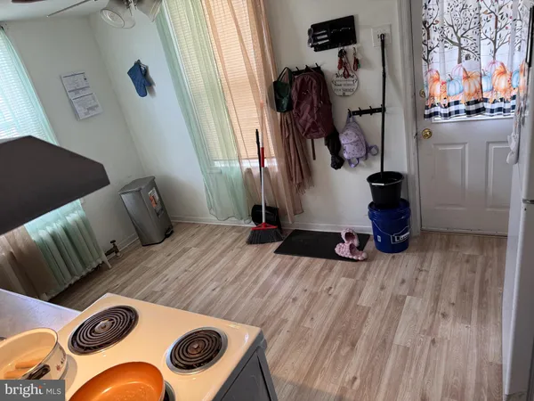 $275,000 | 220 10th Street, Brookhaven, PA 19015