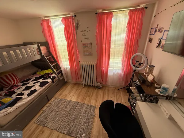 $275,000 | 220 10th Street, Brookhaven, PA 19015