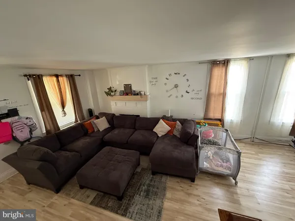 $275,000 | 220 10th Street, Brookhaven, PA 19015