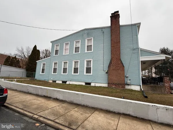 $275,000 | 220 10th Street, Brookhaven, PA 19015