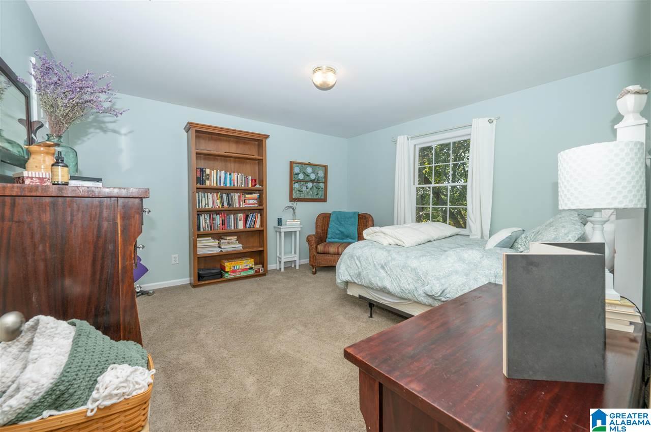 4006 South Shades Crest Road Birmingham, AL 35244 - Photo 39 of 48