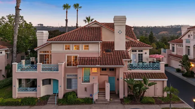 $785,000 | 12670 Springbrook Drive, Unit D, San Diego, CA 92128