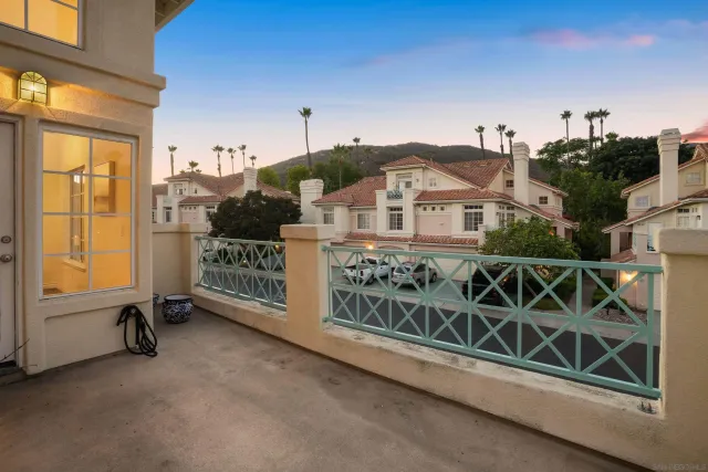 $785,000 | 12670 Springbrook Drive, Unit D, San Diego, CA 92128