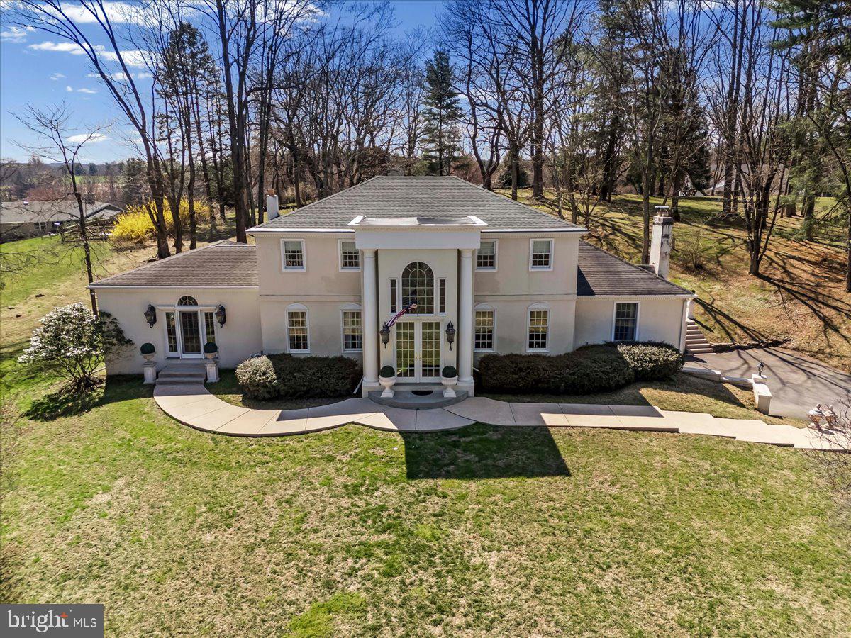 116 Deer Path Chadds Ford, PA 19317 - Photo 2 of 58 Welcome to 116 Deer Path!