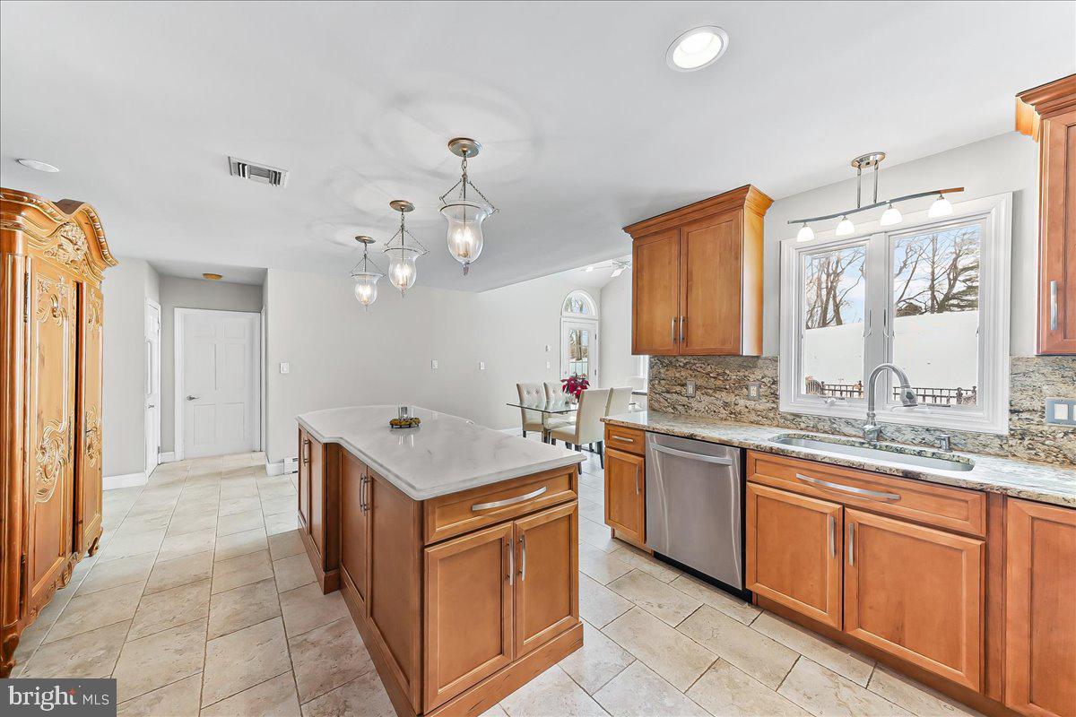 116 Deer Path Chadds Ford, PA 19317 - Photo 26 of 58 Lots of natural light in this kitchen