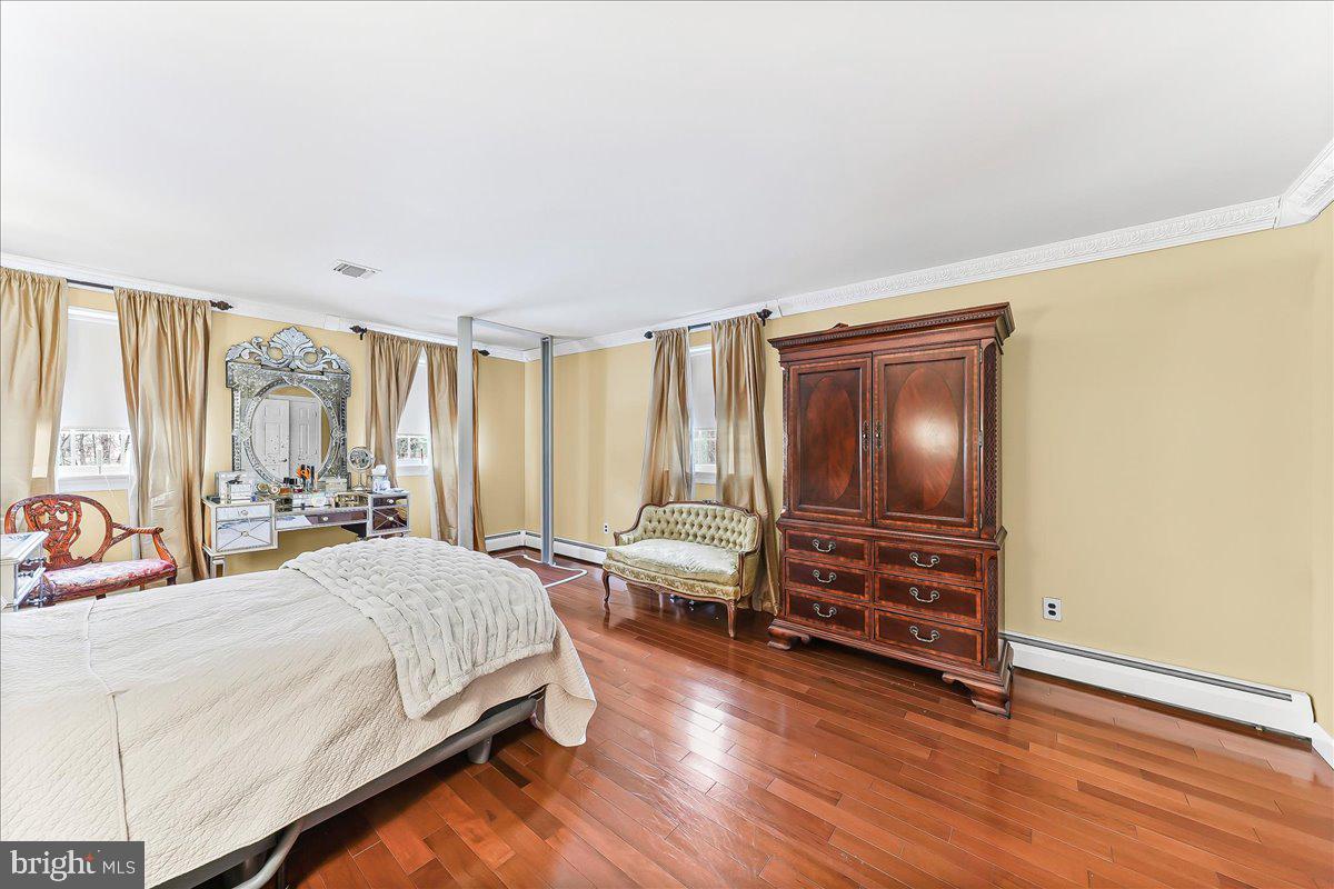 116 Deer Path Chadds Ford, PA 19317 - Photo 33 of 56 Priimary bedroom