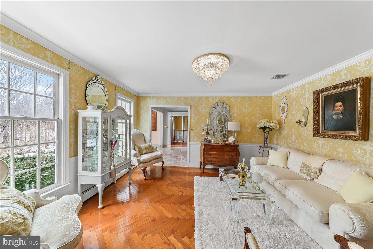 116 Deer Path Chadds Ford, PA 19317 - Photo 10 of 58 Formal living room