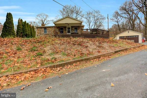 $2,200 | 24414 Graham Avenue, Smithsburg, MD 21783