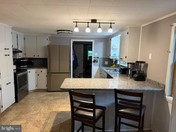 $2,200 | 24414 Graham Avenue, Smithsburg, MD 21783