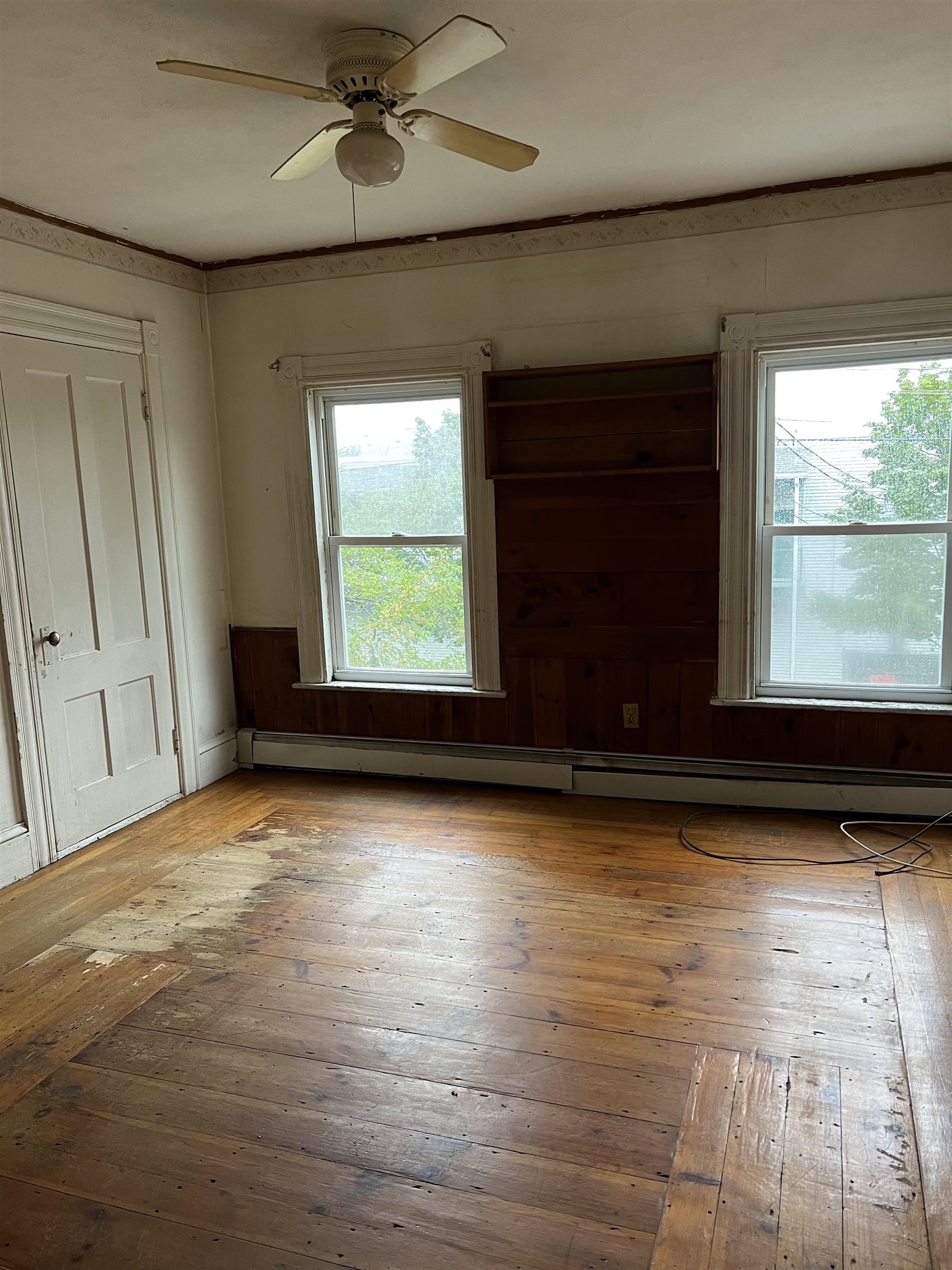 42 Lingard Street Manchester, NH 03103 - Photo 14 of 32