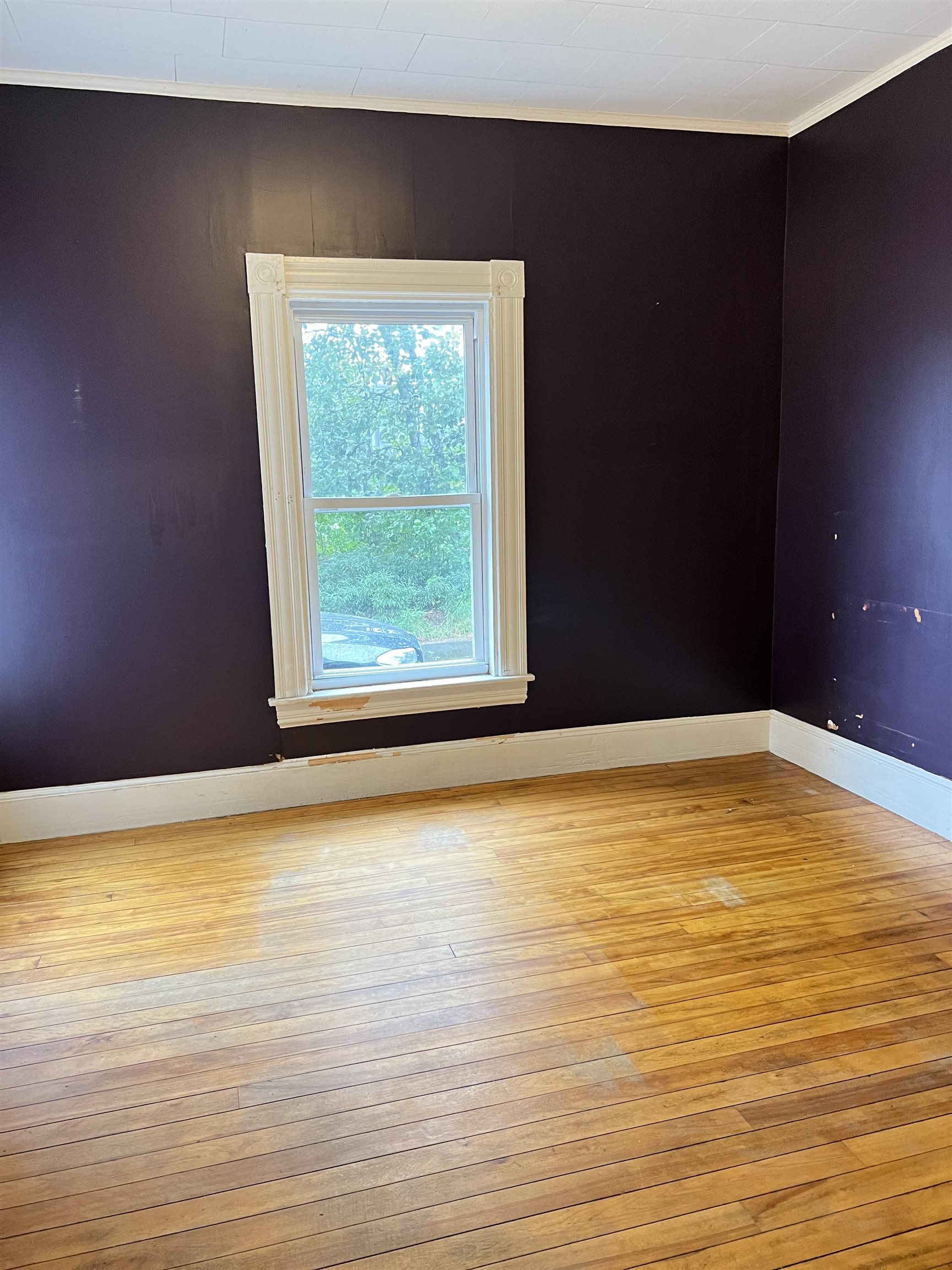 42 Lingard Street Manchester, NH 03103 - Photo 9 of 32