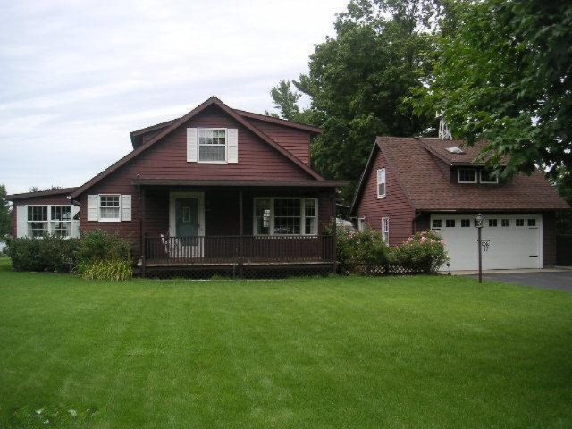 403 Barber Street Spring Lake, MI 49456 - Photo 1 of 24 Primary Photo