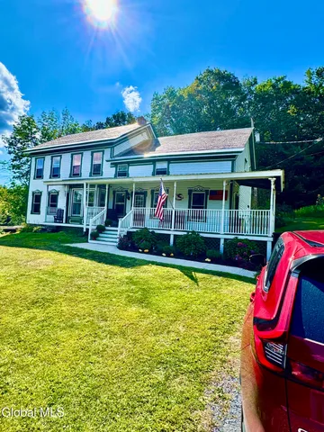 $425,750 | 81 Lohret Road, Argyle, NY 12809