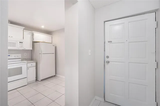 $1,699 | 2650 Countryside Boulevard, Unit A310, Clearwater, FL 33761