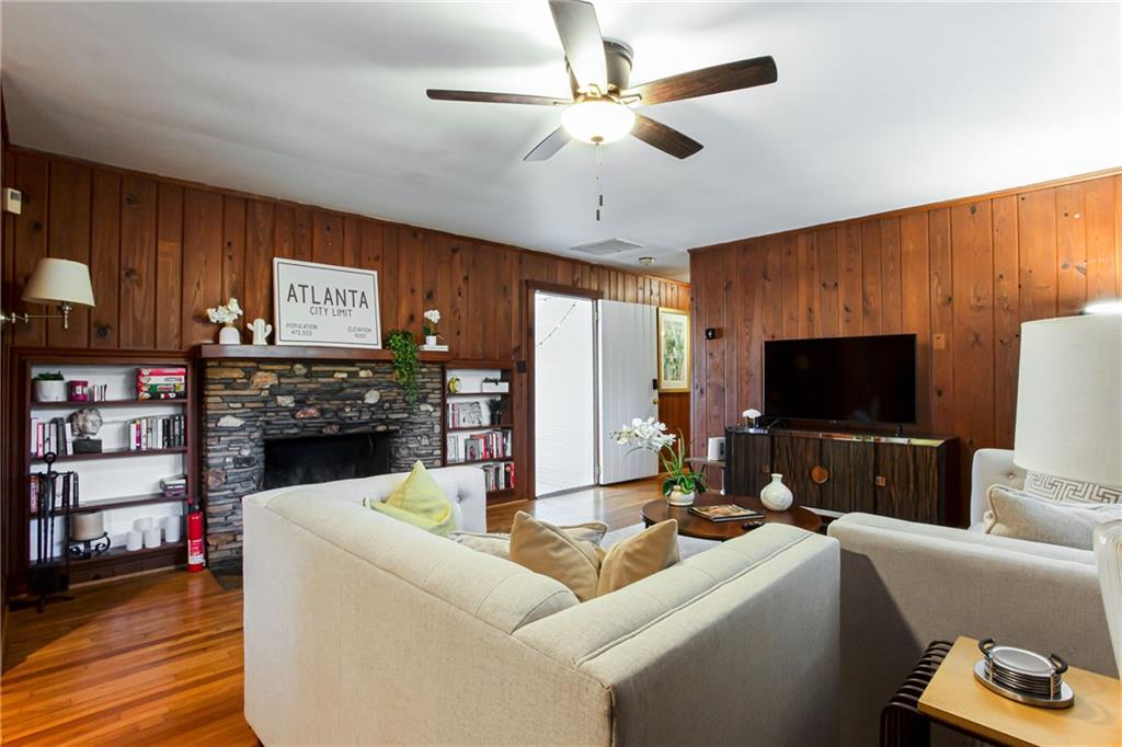 4061 Lower Roswell Road Marietta, GA 30068 - Photo 15 of 62