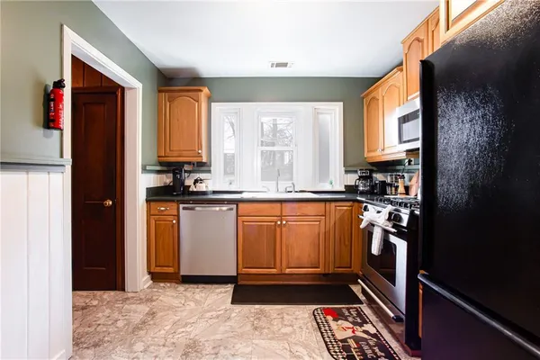 $2,800 | 4061 Lower Roswell Road, Marietta, GA 30068