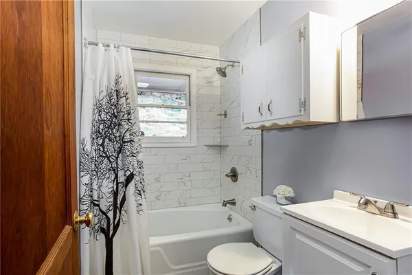 $2,800 | 4061 Lower Roswell Road, Marietta, GA 30068