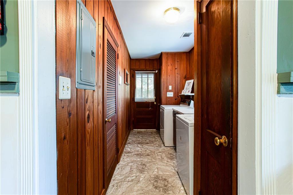 4061 Lower Roswell Road Marietta, GA 30068 - Photo 36 of 62