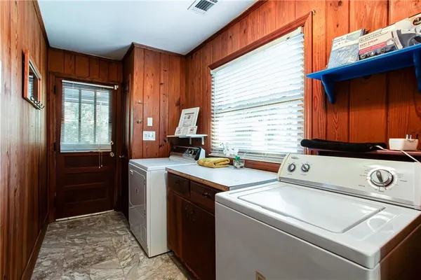 $2,800 | 4061 Lower Roswell Road, Marietta, GA 30068