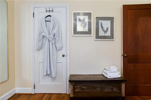 $2,800 | 4061 Lower Roswell Road, Marietta, GA 30068