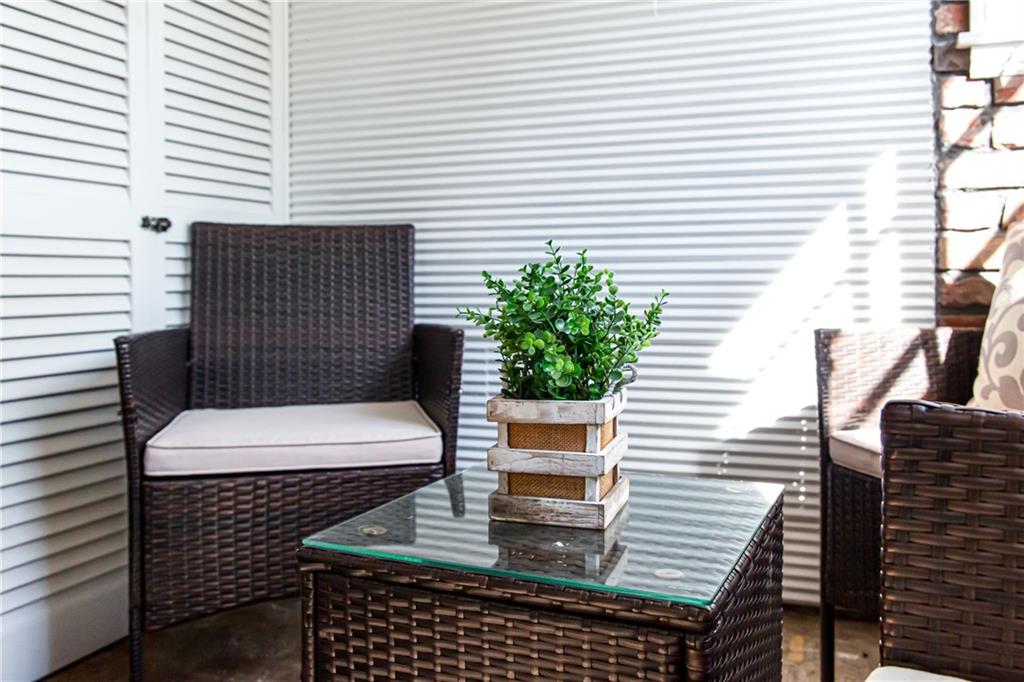 4061 Lower Roswell Road Marietta, GA 30068 - Photo 6 of 62