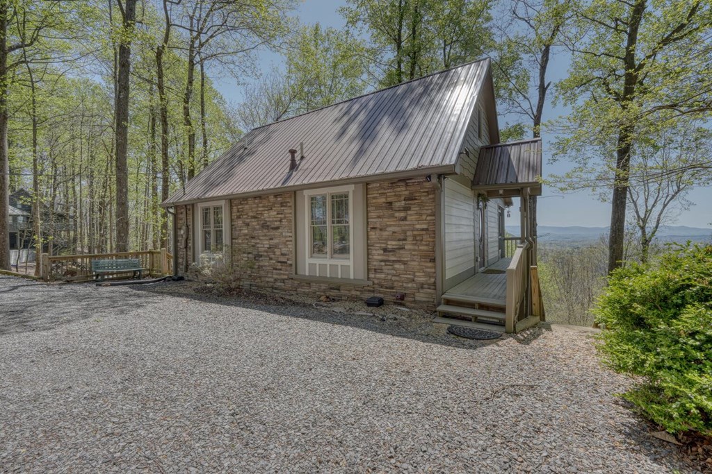 1142 Walnut Ridge Ellijay, GA 30536 - Photo 2 of 56