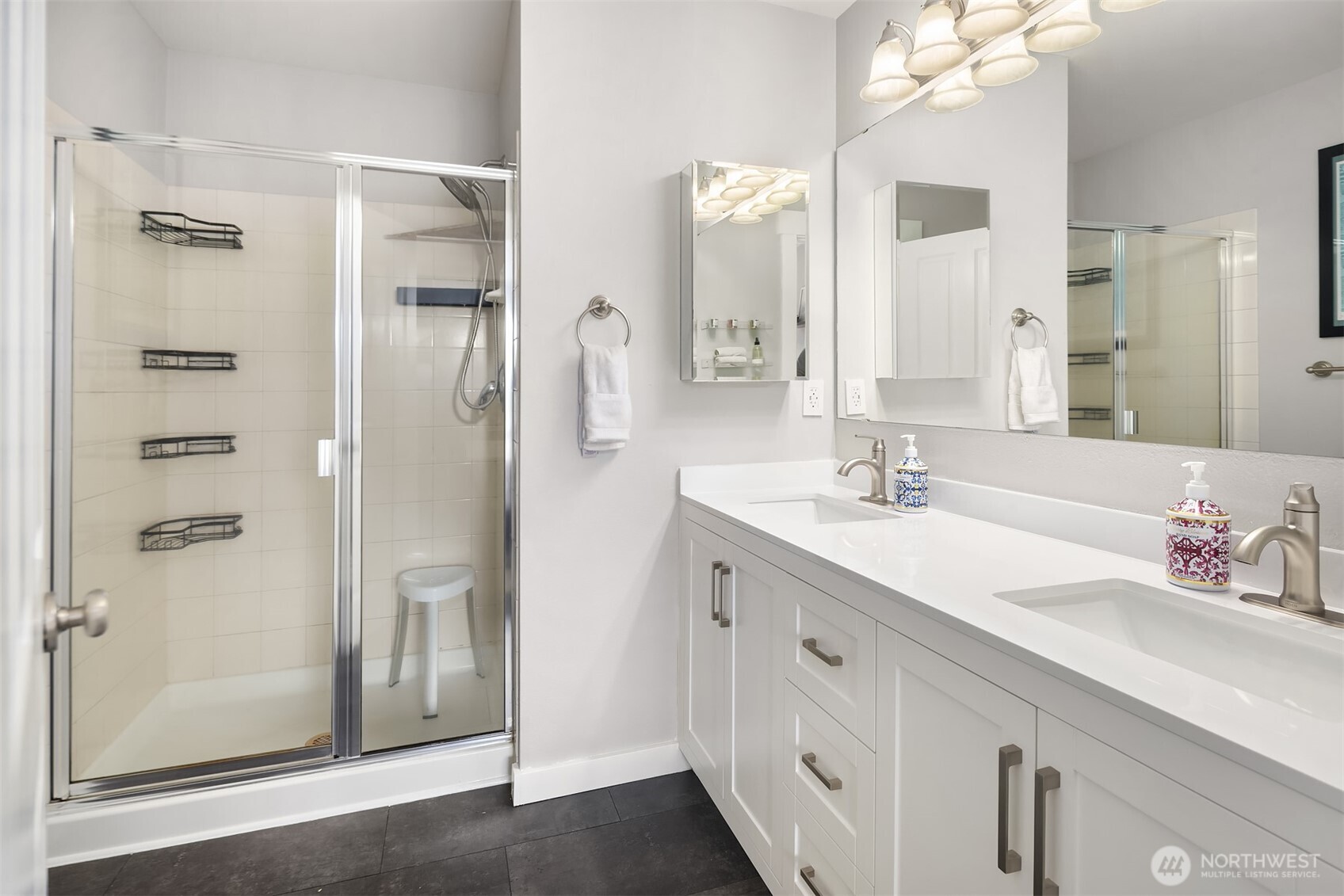 23300 Southeast Black Nugget Road, Unit M2 Issaquah, WA 98029 - Photo 23 of 36