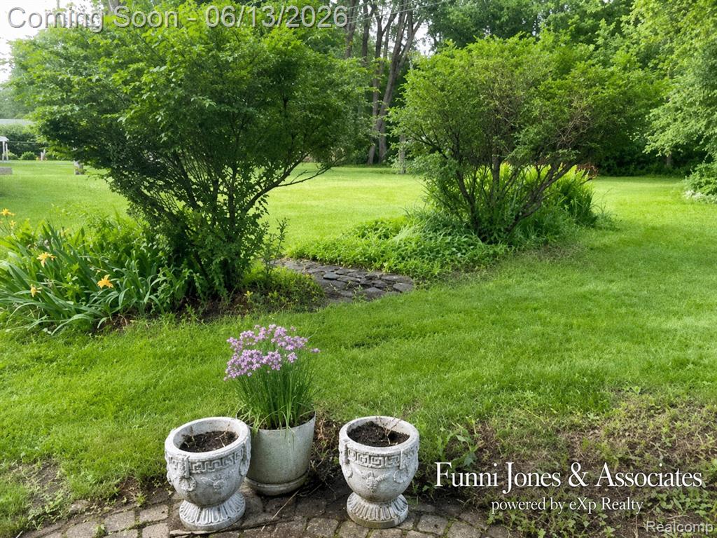 9552 Wayne Road Livonia, MI 48150 - Photo 23 of 23