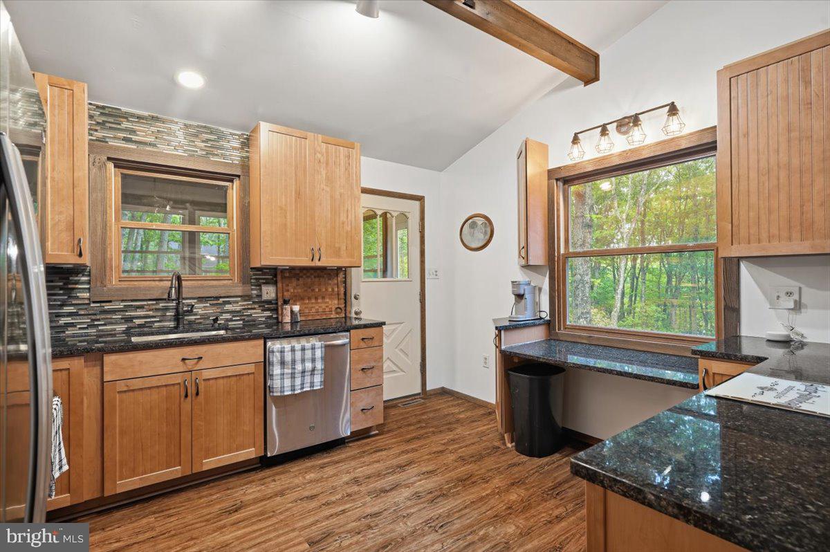 177 Jay Effort, PA 18330 - Photo 19 of 47 Modern kitchen with natural views.
