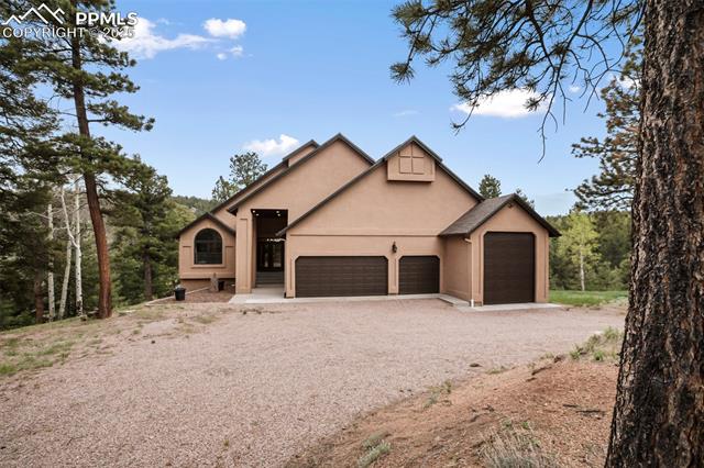 2100 Elk Ridge North Divide, CO 80814 - Photo 28 of 35 Plenty of turnaround space with circular drive