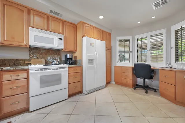 $422,000 | 243 Bouquet Canyon Drive, Palm Desert, CA 92211