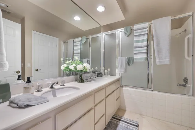 $422,000 | 243 Bouquet Canyon Drive, Palm Desert, CA 92211