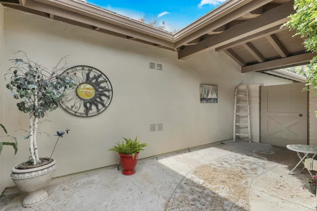 $422,000 | 243 Bouquet Canyon Drive, Palm Desert, CA 92211