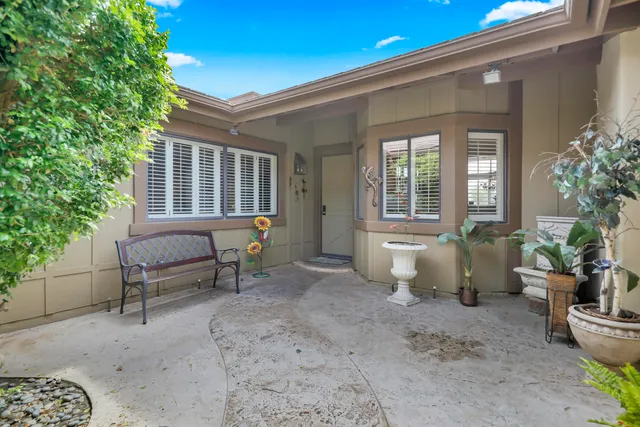 $422,000 | 243 Bouquet Canyon Drive, Palm Desert, CA 92211