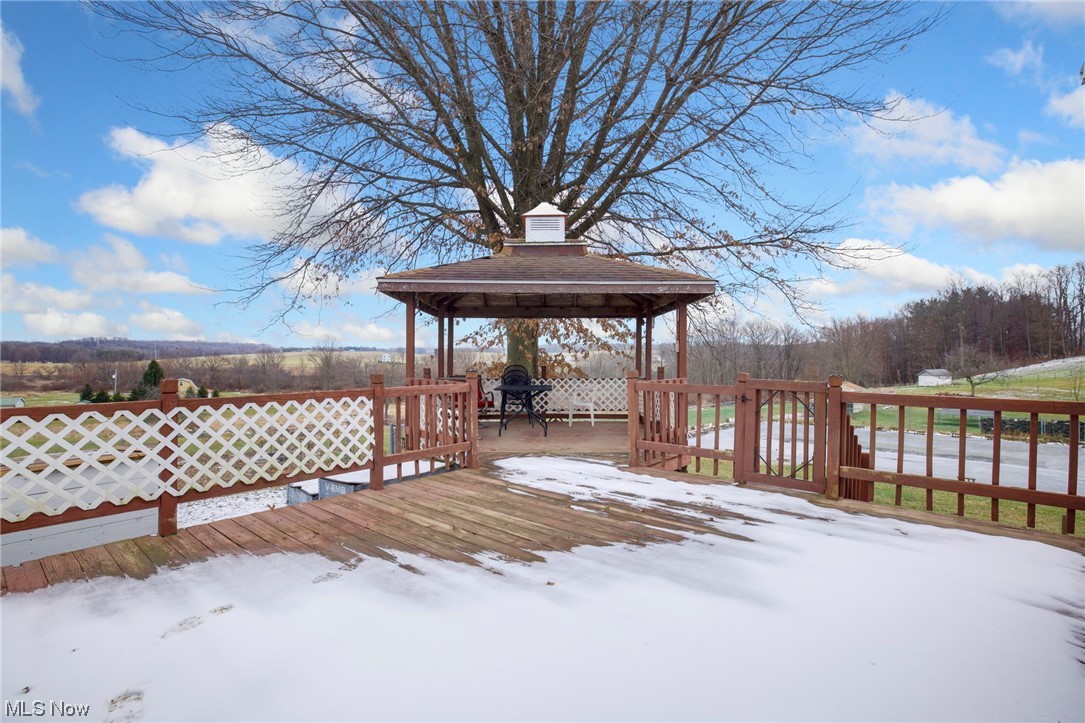6322 Homeworth Road Homeworth, OH 44634 - Photo 32 of 36 View of snow covered deck