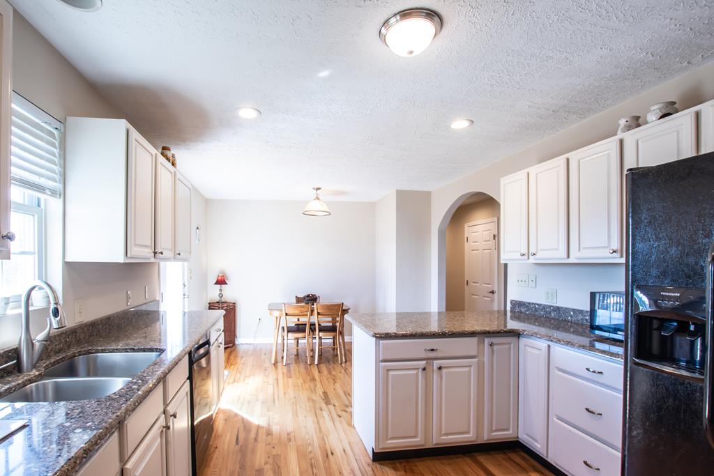 29148 Ryan Road Meadowview, VA 24361 - Photo 5 of 30 Gallery Image 5
