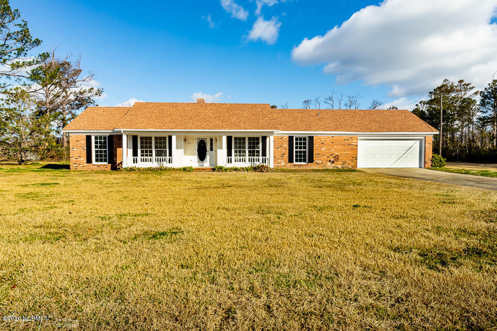 139 Goose Pond Road Marshallberg, NC 28553 - Photo 1 of 24 IMG_5346