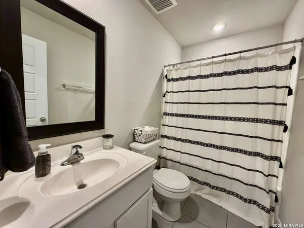 $2,000 | 627 Retama Pass, San Antonio, TX 78219