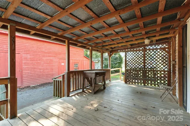 $265,000 | 823 North Main Street, Mount Pleasant, NC 28124